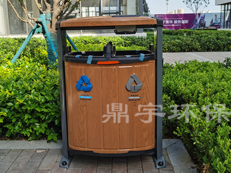 鋼木機構(gòu)果皮箱DY-B-0057